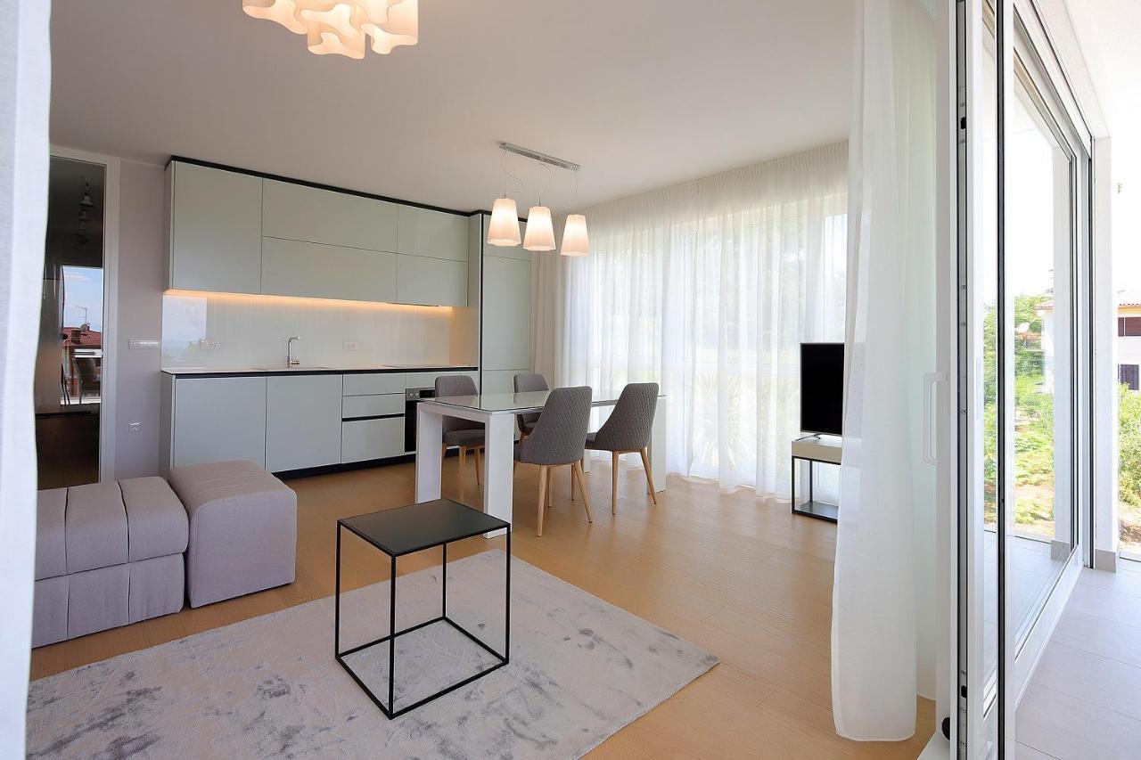 New Apartment With Swimming Pool Near The Beach Ičići Exterior foto