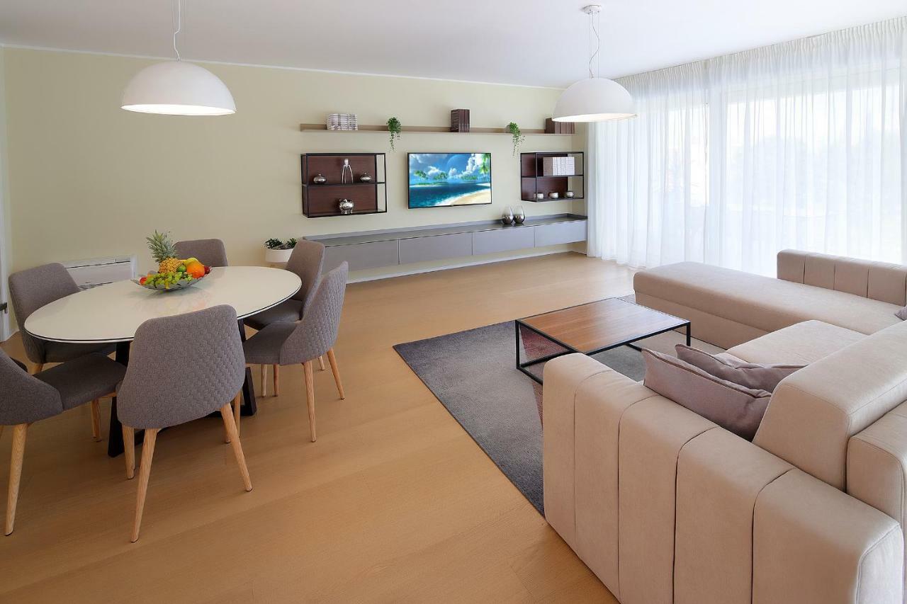 New Apartment With Swimming Pool Near The Beach Ičići Exterior foto