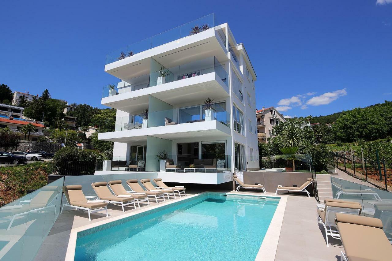 New Apartment With Swimming Pool Near The Beach Ičići Exterior foto