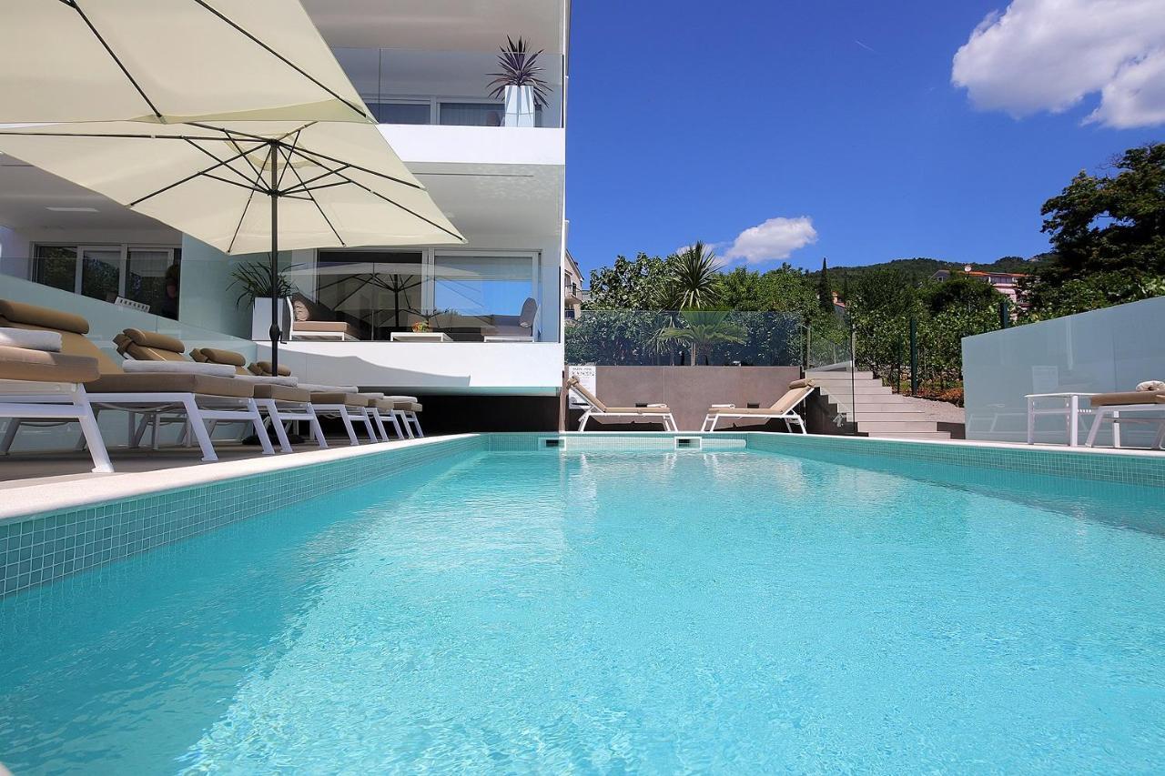 New Apartment With Swimming Pool Near The Beach Ičići Exterior foto